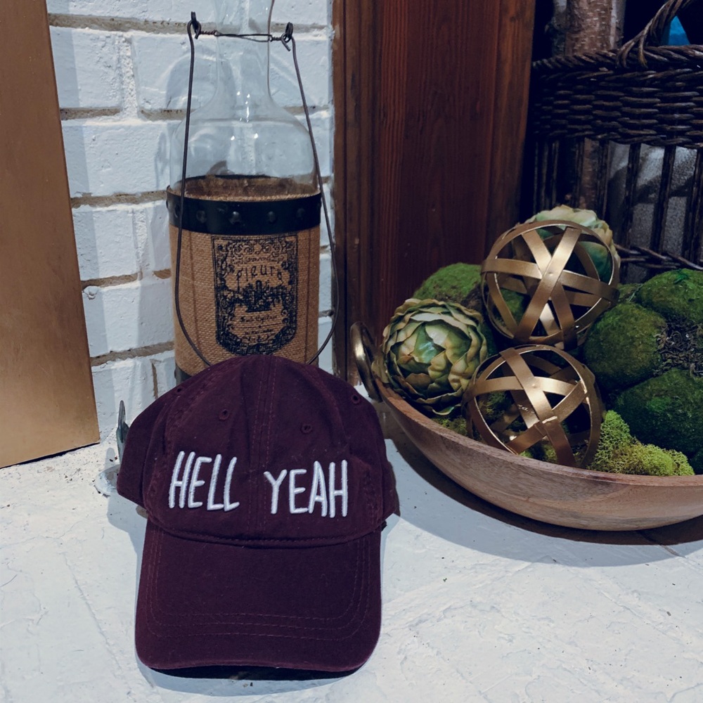 NWOT “Hell Yeah” Baseball Hat